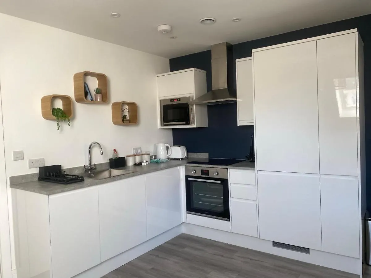 Beautifully Furnished 1 Bed Town Centre Apartment Bournemouth