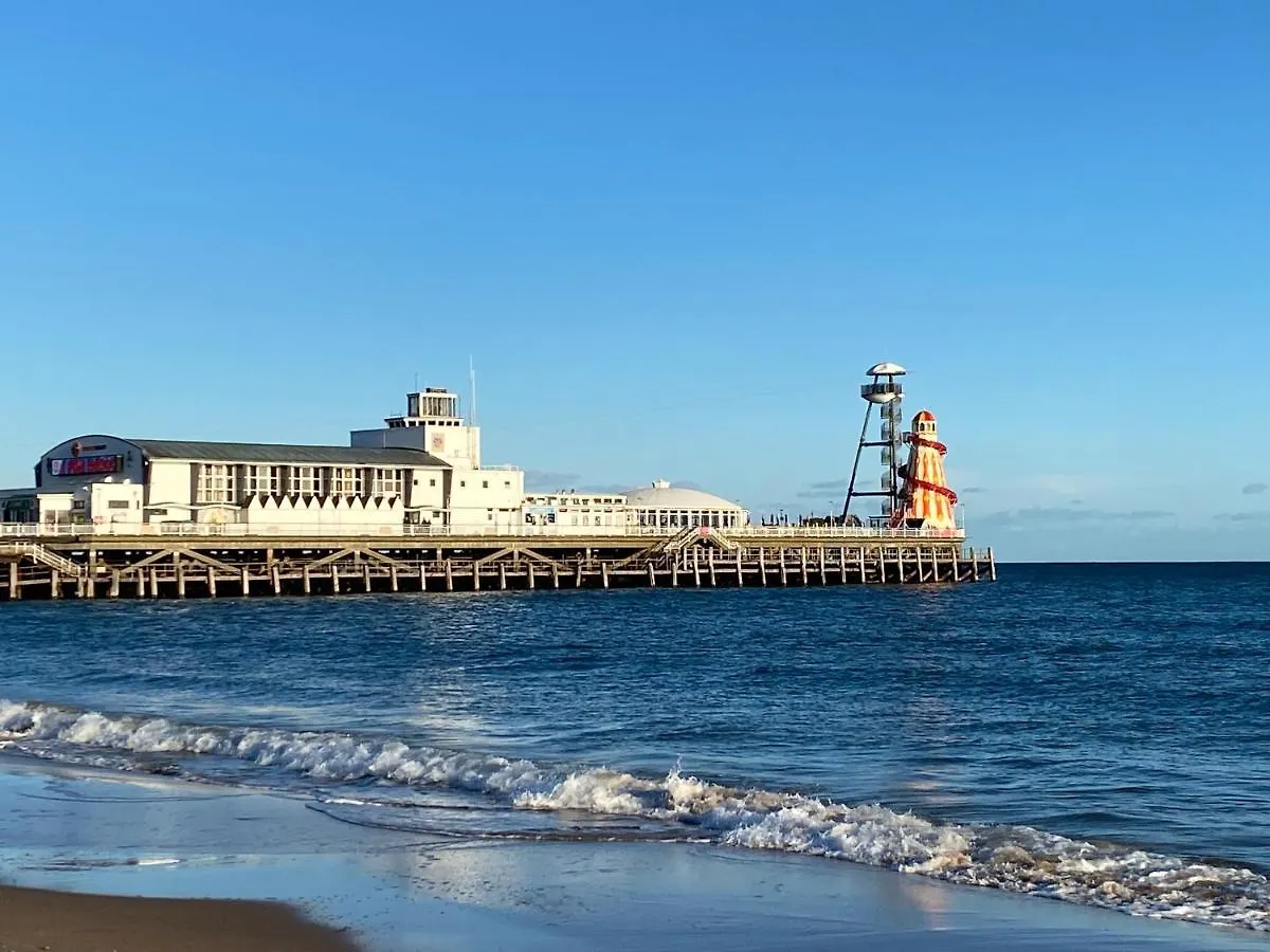 Beautifully Furnished 1 Bed Town Centre Apartment Bournemouth